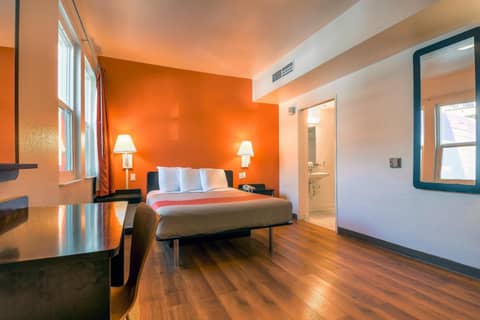 Motel 6-San Diego, CA - Downtown — photo 9