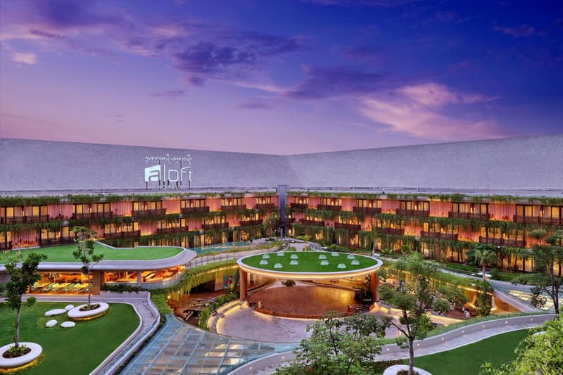 Aloft by Marriott Bali Kuta at Beachwalk — building