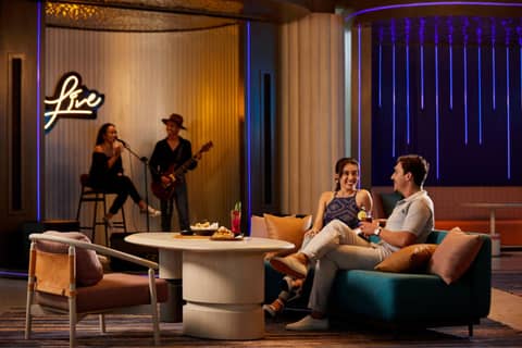 Aloft by Marriott Bali Kuta at Beachwalk — photo 7