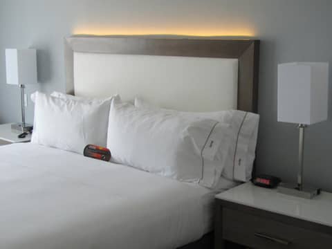 Holiday Inn Express & Suites San Diego - Mission Valley by IHG — photo 6