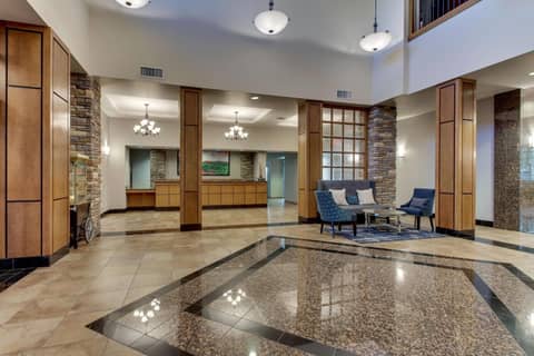 Drury Inn & Suites Phoenix Happy Valley — photo 3