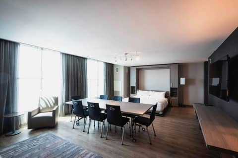 AC Hotel Nashville Downtown — photo 8