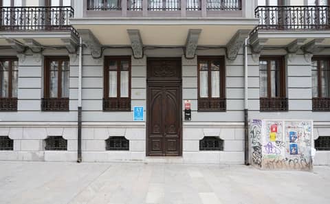 Numa Granada Vega — building