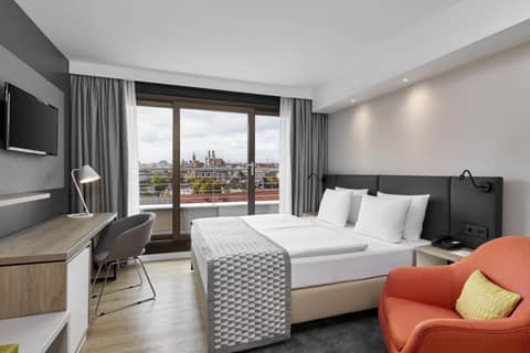 Holiday Inn Munich City Centre by IHG — photo 8