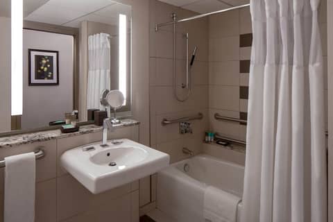 Hyatt Regency Indianapolis — photo 4