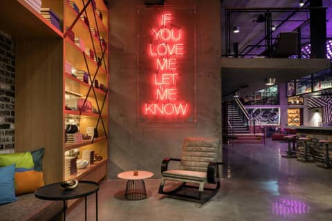 Moxy San Diego Gaslamp Quarter — photo 7