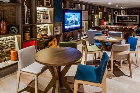 Holiday Inn London Camden Lock by IHG — photo 7
