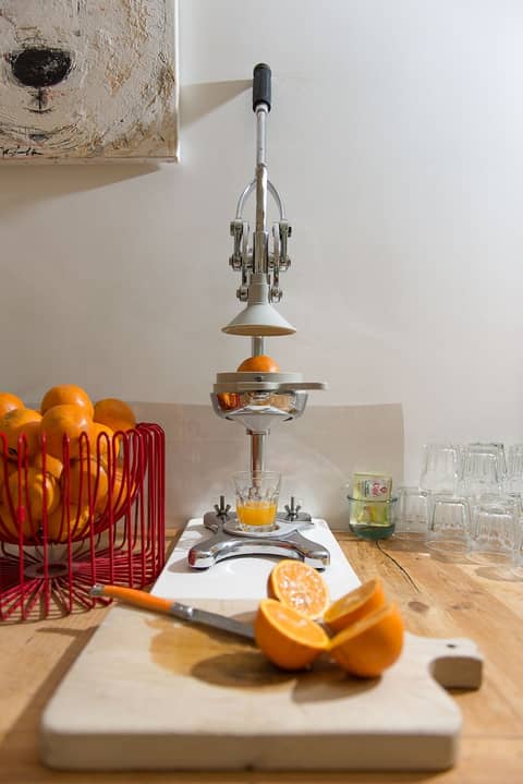 Hotel 96 — kitchen