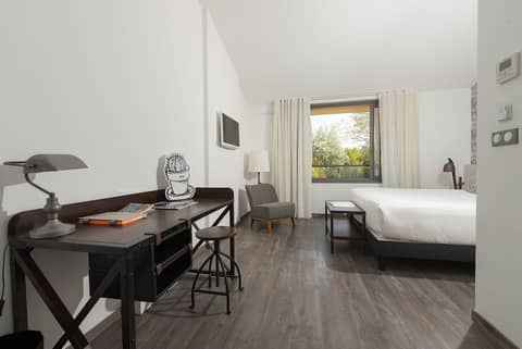 Hotel 96 — hotel room