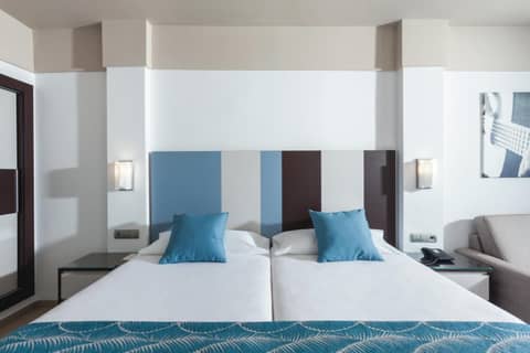 Hotel Riu Costa del Sol - All Inclusive — hotel room