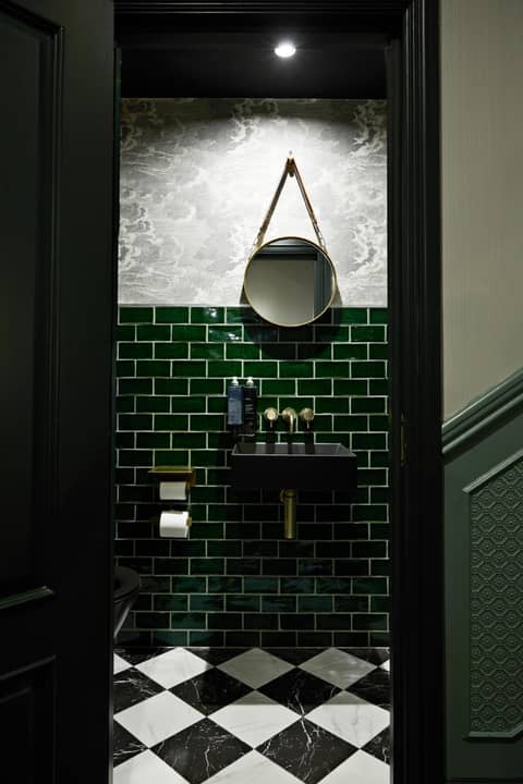 The Portico Hotel — bathroom