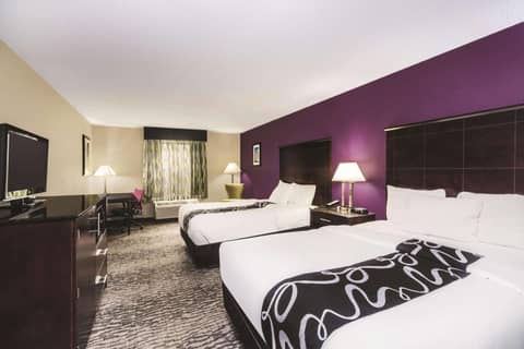 La Quinta Inn & Suites by Wyndham Louisville East — photo 6