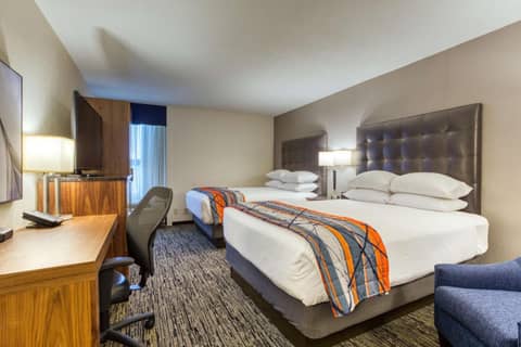 Drury Inn and Suites St Louis Collinsville — photo 7
