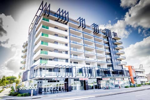 Eastwood Apartments — photo 6