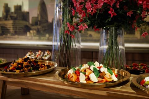 DoubleTree by Hilton London Angel Kings Cross — breakfast buffet