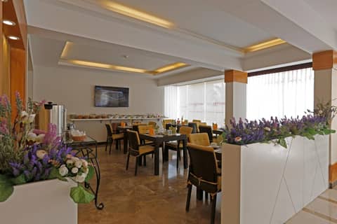 Hotelier Suites by Cantonal — photo 9