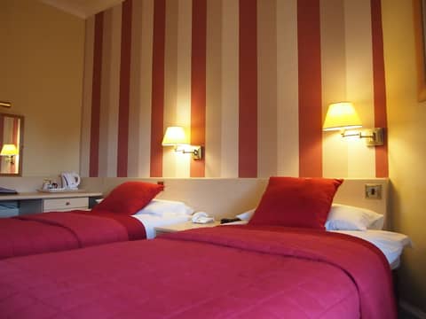Thistle Hotel — photo 4