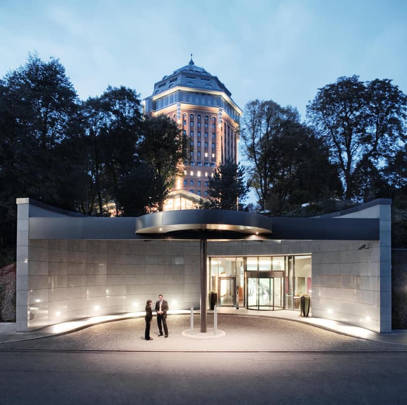 MÖVENPICK Hotel Hamburg City, historischer Wasserturm im Schanzenpark — building