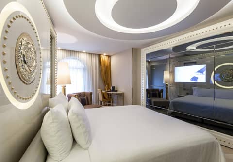 Sura Design Hotel & Suites — hotel room