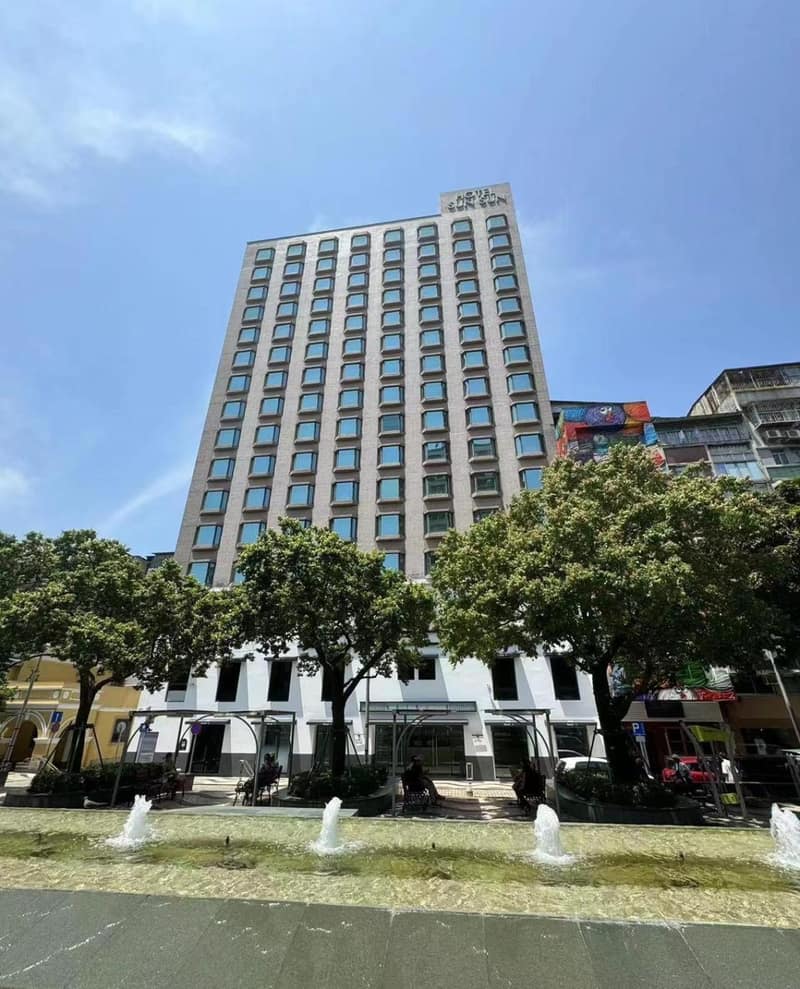 Macau Hotel S — photo 1