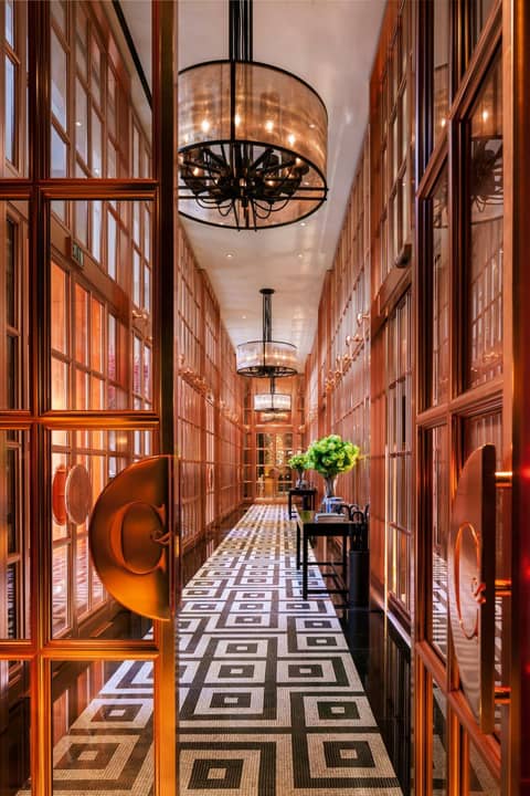 Rosewood London — hotel reception