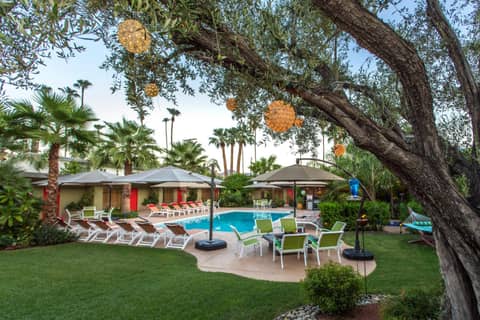 Desert Riviera Hotel - A Town & Desert Boutique Hotel — recepcion & lobby