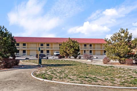 Days Inn by Wyndham Reno — photo 2