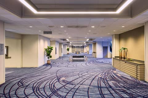 Los Angeles Airport Marriott — photo 9