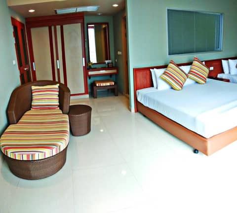 Long Beach Cha-Am Hotel — hotel room