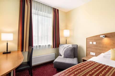 Amedia Express Prague Trademark Collection by Wyndham — photo 3