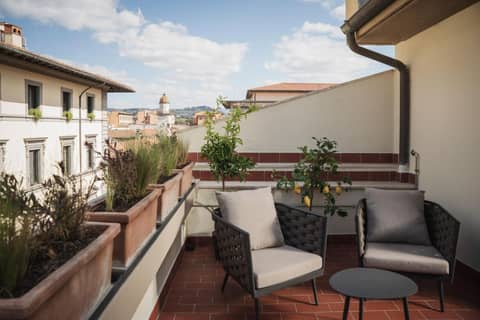 iQ Hotel Firenze — balance & terrace