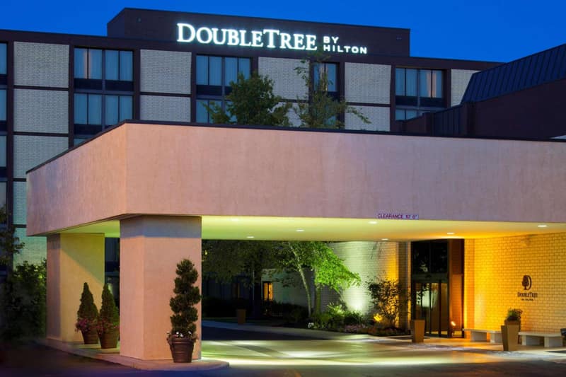 Wyndham Columbus — building
