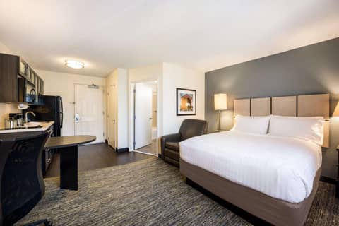 Sonesta Simply Suites Columbus Airport Gahanna — photo 3