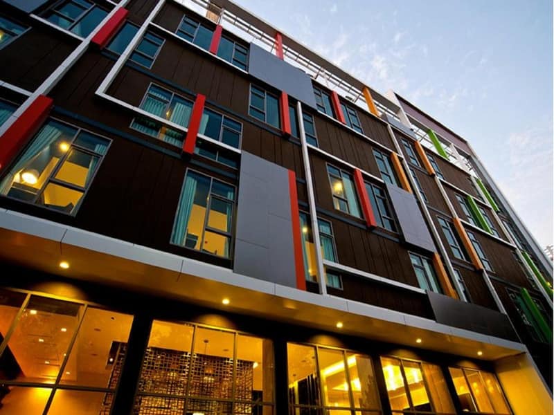 FX Hotel Metrolink Makkasan — building