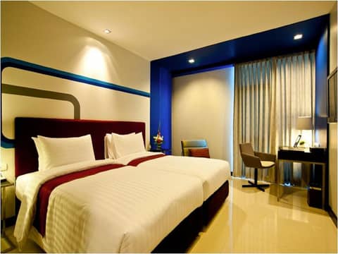 FX Hotel Metrolink Makkasan — hotel room