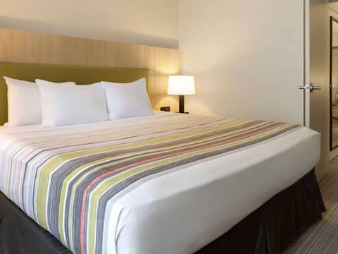 Country Inn & Suites by Radisson, Charlotte University Place, NC — photo 4