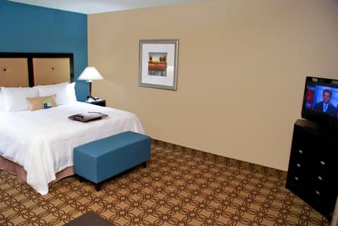 Hampton Inn & Suites Charlotte-Airport — photo 8