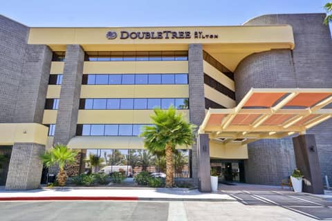DoubleTree by Hilton Phoenix North — photo 3