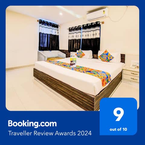 FabHotel Corporate Crown - Nr Jyoti Nivas University — hotel room