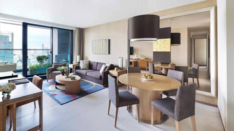 Oakwood Premier Tokyo — hotel room