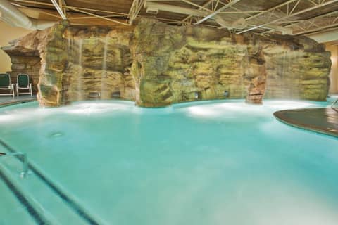 Holiday Inn & Suites Virginia Beach - North Beach by IHG — photo 8