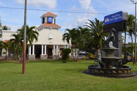 Americas Best Value Inn Fort Myers — photo 4