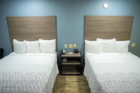 Americas Best Value Inn Fort Myers — photo 5