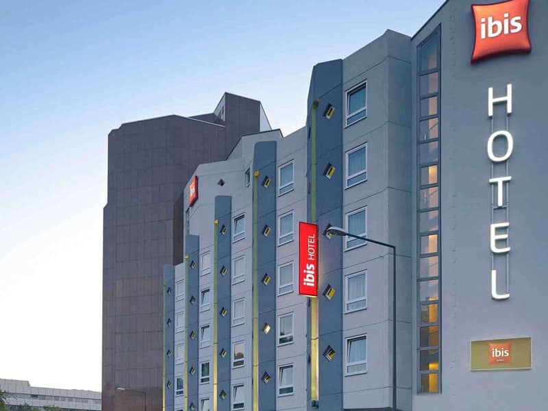 ibis Köln Centrum — building