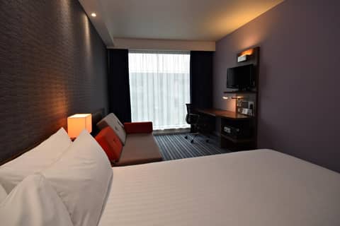 Holiday Inn Express Manchester City Centre Arena by IHG — photo 9