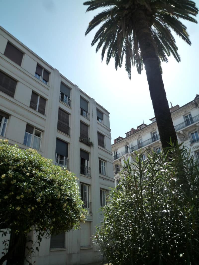Nice Appart — building