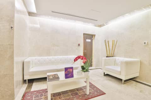 Telal Hotel Apartments — hotel reception