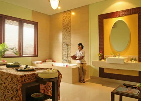 The Rani Hotel & Spa — human