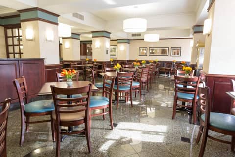 Hotel Indigo Detroit North - Troy by IHG — dining