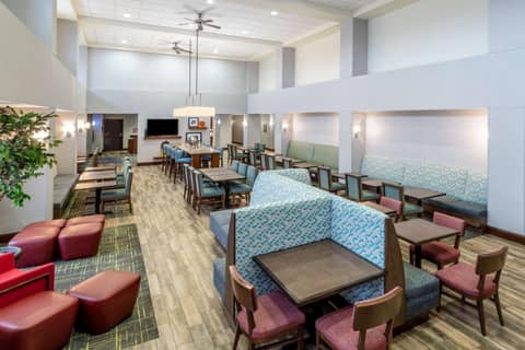 Hampton Inn & Suites Minneapolis St. Paul Airport - Mall of America — photo 5